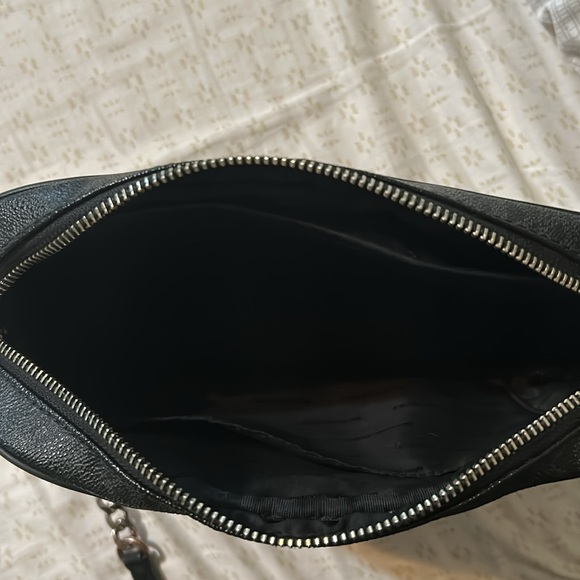 Michael Kors Black Shoulder Bag - Picture 5 of 7